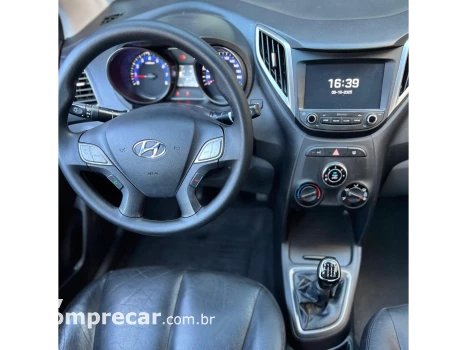 HB20S 1.6 COMFORT PLUS 16V FLEX 4P MANUAL