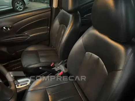 VERSA UNIQUE 1.6 16V FlexStart 4p Aut.