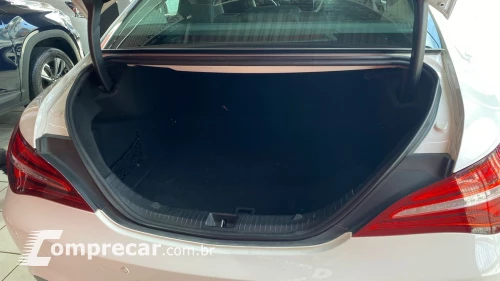 MERCEDES-BENZ CLA 180 1.6 CGI 7G-DCT