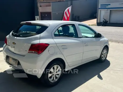 ONIX HATCH LT 1.0 8V FlexPower 5p Mec.