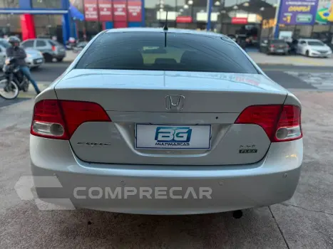Civic Sed. LXL/LXL SE 1.8 Flex 16V Mec.