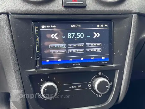 VOYAGE 1.0 MI 8V FLEX 4P MANUAL