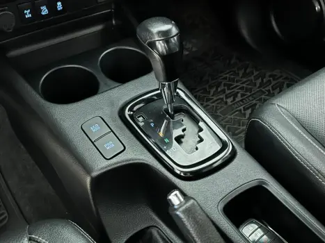 HILUX 2.8 SRX 4X4 CD 16V DIESEL 4P AUTOMÁTICO