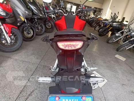 CB 300F Twister Flex