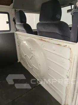 KOMBI 1.6 MI STD Lotação 8V