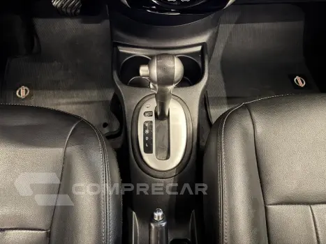 Versa 1.6 16V Flexstart Sl 4P Xtronic