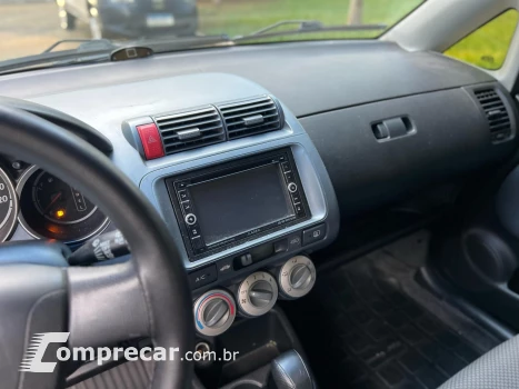 FIT 1.4 LX 8V GASOLINA 4P AUTOMÁTICO