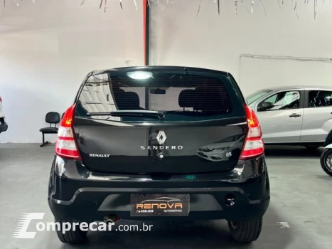 SANDERO - 1.6 PRIVILÉGE 8V 4P MANUAL