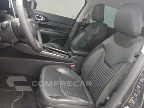 COMMANDER 1.3 T270 TURBO FLEX LIMITED AT6