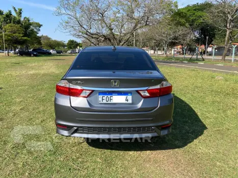 CITY 1.5 LX Sedan 16V