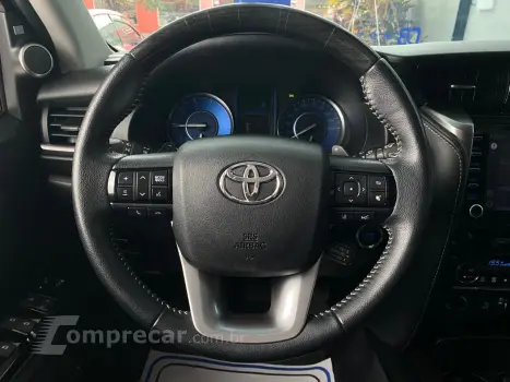 Hilux SW4 SRX 4x4 2.8 TDI 16V Dies. Aut.