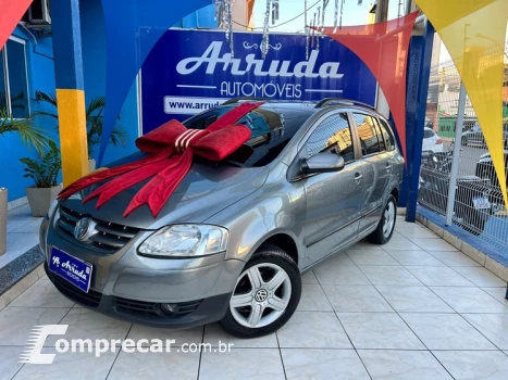Volkswagen SPACEFOX 4 portas
