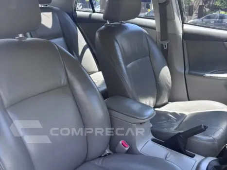 COROLLA - 1.8 GLI 16V 4P MANUAL