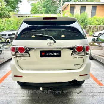 HILUX SW4 3.0 SRV 4X4 7 Lugares 16V Turbo Intercooler