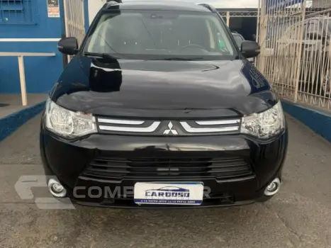 OUTLANDER - 2.0 16V 4P AUTOMÁTICO
