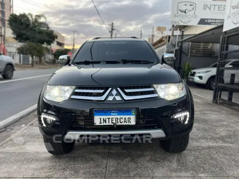 PAJERO DAKAR 3.2 HPE 4X4 7 Lugares 16V Turbo Intercooler