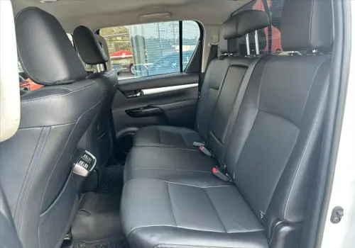 HILUX 2.8 D-4D TURBO DIESEL CD SRX 4X4 AUTOMÁTICO