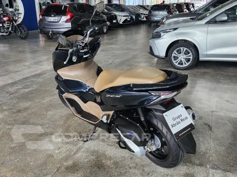 PCX DLX