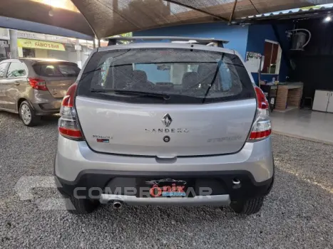 SANDERO - 1.6 STEPWAY 16V 4P AUTOMÁTICO