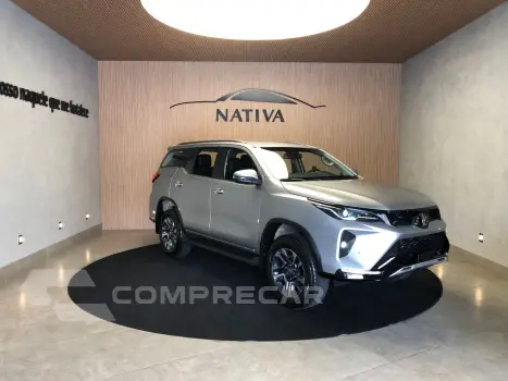 Hilux Sw4 2.8 D-4D Turbo Diesel Srx Platinum 7L 4X4 Automáti