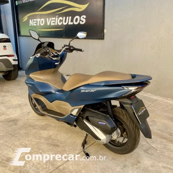 PCX 160 DLX