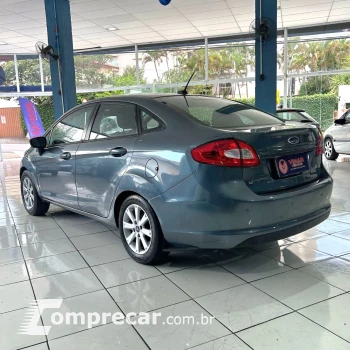 FIESTA 1.0 MPI First Sedan 8V