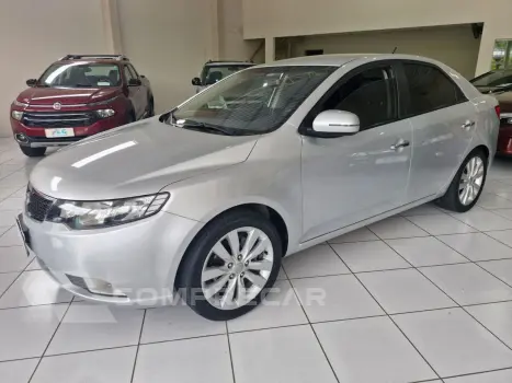 Kia Cerato Sedan 1.6 16V 4P SX3 AUTOMÁTICO 4 portas