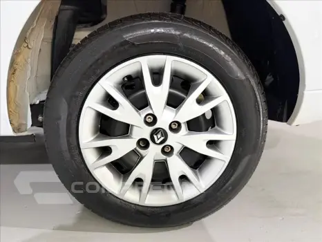 LOGAN 1.0 12V SCE ZEN