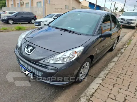 PEUGEOT 207 1.4 Xr Passion Sport 8V Flex 4P Manual 4 portas