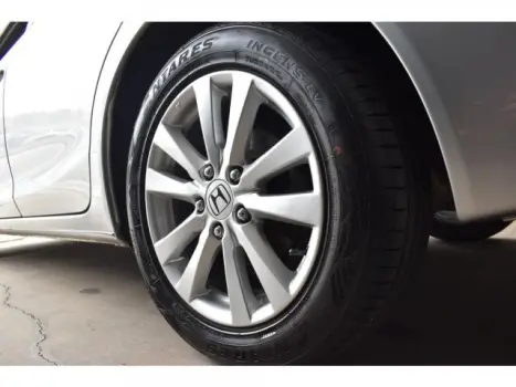 CIVIC - 1.8 LXS 16V 4P MANUAL