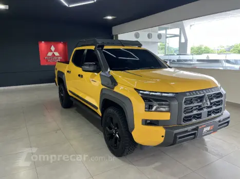 TRITON 2.4 Biturbo CD Savana 4X4