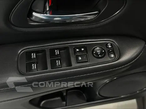 HR-V EX 1.8 Flexone 16V 5p Aut.