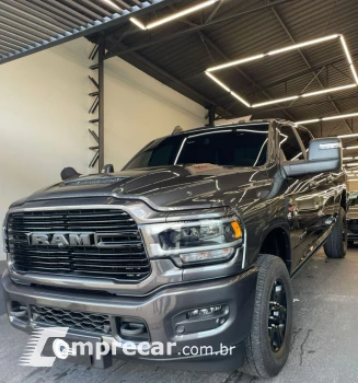 2500 6.7 I6 Turbo Laramie Night Edition CD 4X4