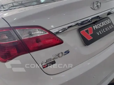 HB20S - 1.6 PREMIUM 16V 4P AUTOMÁTICO
