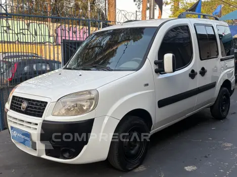 Fiat Doblo 1.8 16V 4P FLEX ESSENCE 7 LUGARES 4 portas
