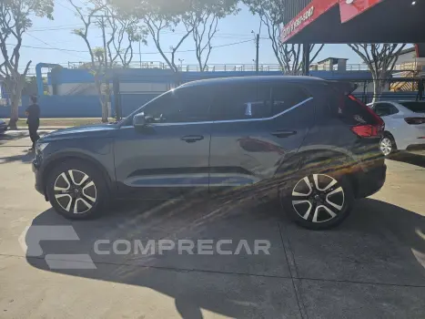XC40 1.5 T5 RECHARGE MOMENTUM GEARTRONIC