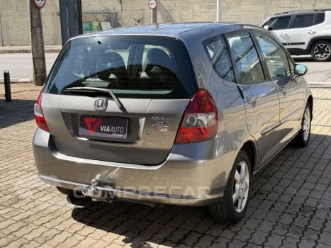 FIT - 1.4 LXL 8V 4P AUTOMÁTICO