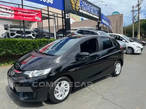 Honda FIT 1.5 LX 16V 4 portas