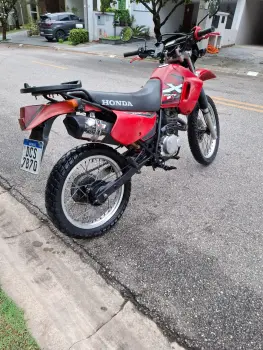 XR 200 R