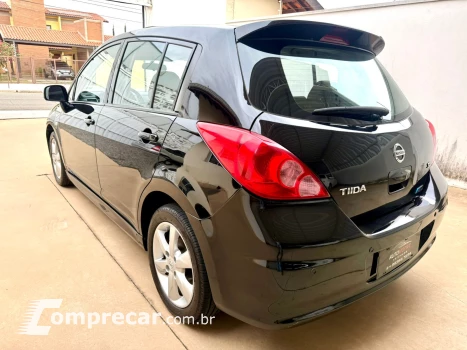 Tiida 1.8 SL