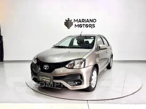 ETIOS 1.5 X PLUS SEDAN 16V FLEX 4P AUTOMÁTICO