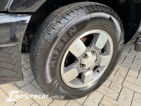 S10 2.4 MPFI Executive 4X2 CD 8V