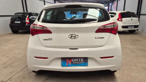 HB20 1.6 Comfort Plus 16V