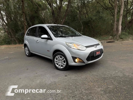 FIESTA 1.6 MPI Class Hatch 8V