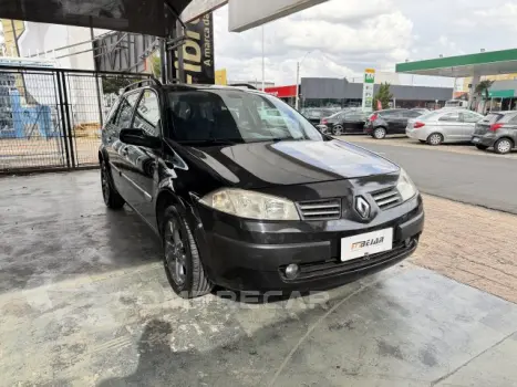 MEGANE GRAND TOUR - 1.6 DYNAMIQUE GRAND TOUR 16V 4P MANUAL
