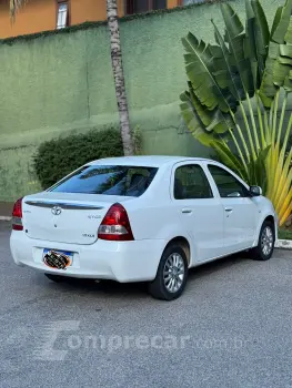 ETIOS 1.5 XLS Sedan 16V