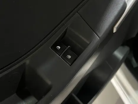 MONTANA 1.4 MPFI LS CS 8V FLEX 2P MANUAL