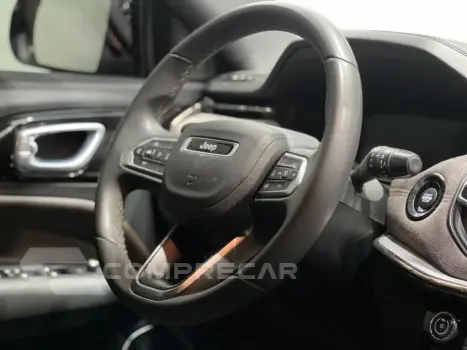 COMMANDER 1.3 T270 TURBO FLEX OVERLAND AT6