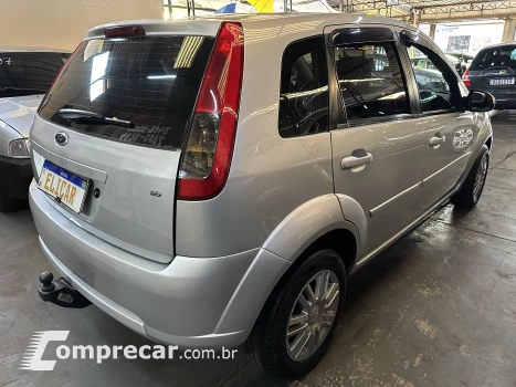 FIESTA 1.6 MPI Class Hatch 8V