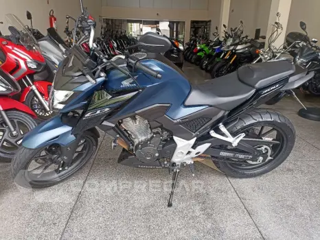 CB 300F Twister Flex